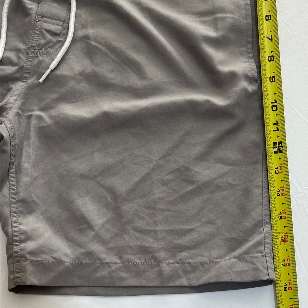 Men's Gray Swim Trunks 34 waist - Picture 5 of 12